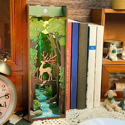 Forest Bambi - Book Nook