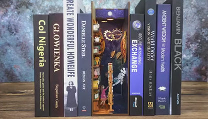 Interstellar - Book Nook